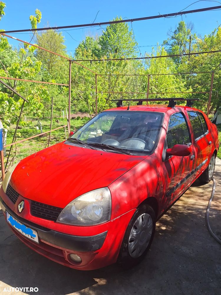 Renault Symbol Clio 1.4 EX14 96 - 1
