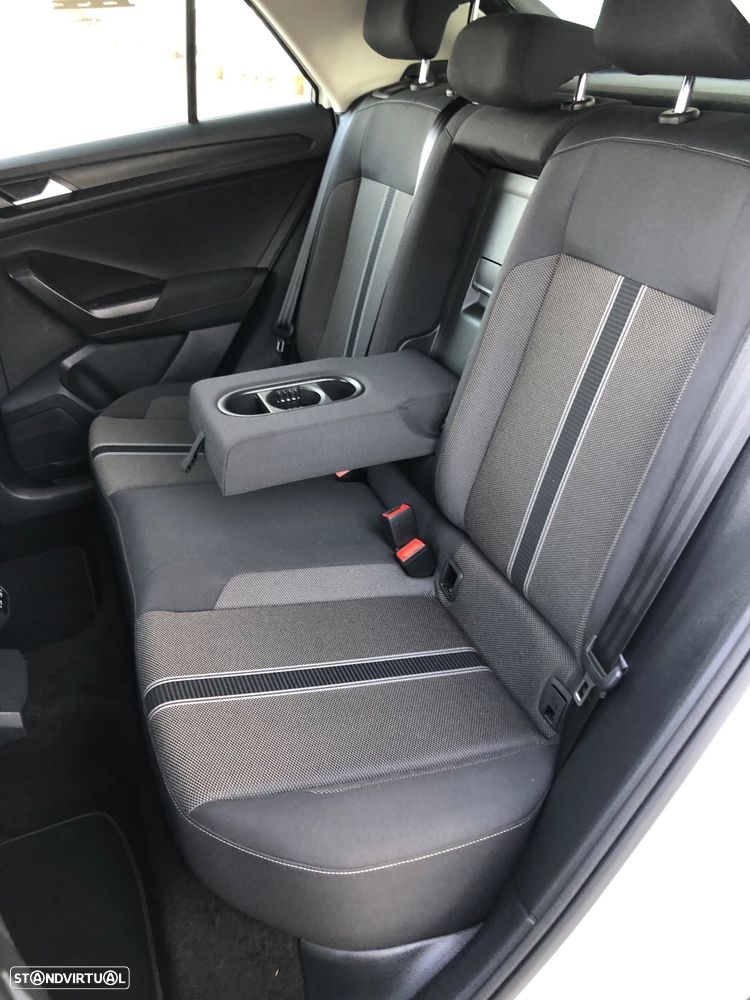 VW T-Roc 1.5 TSI Style DSG - 33