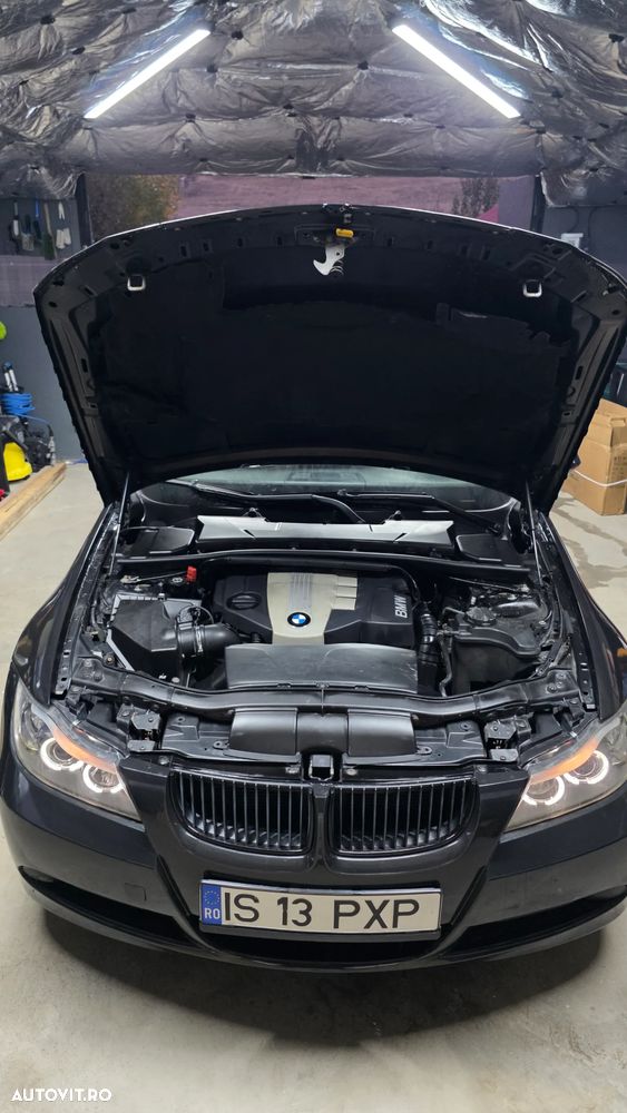 BMW Seria 3 320d - 4