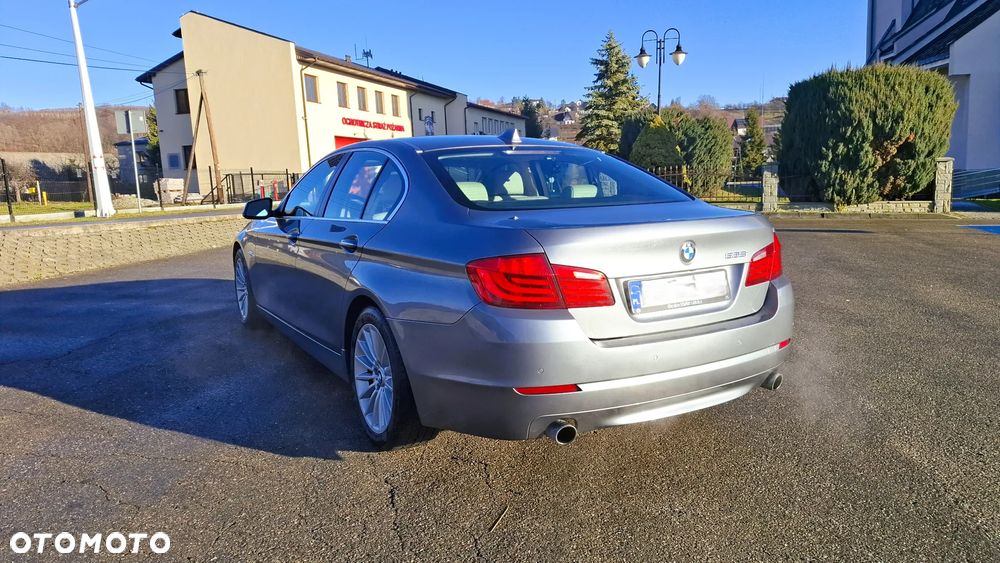 BMW Seria 5 535i xDrive - 1