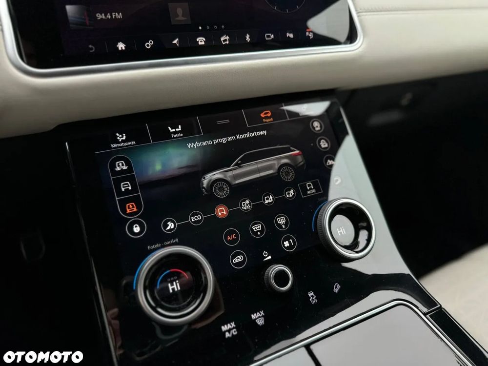 Land Rover Range Rover Velar 2.0 Si4 R-Dynamic HSE - 19
