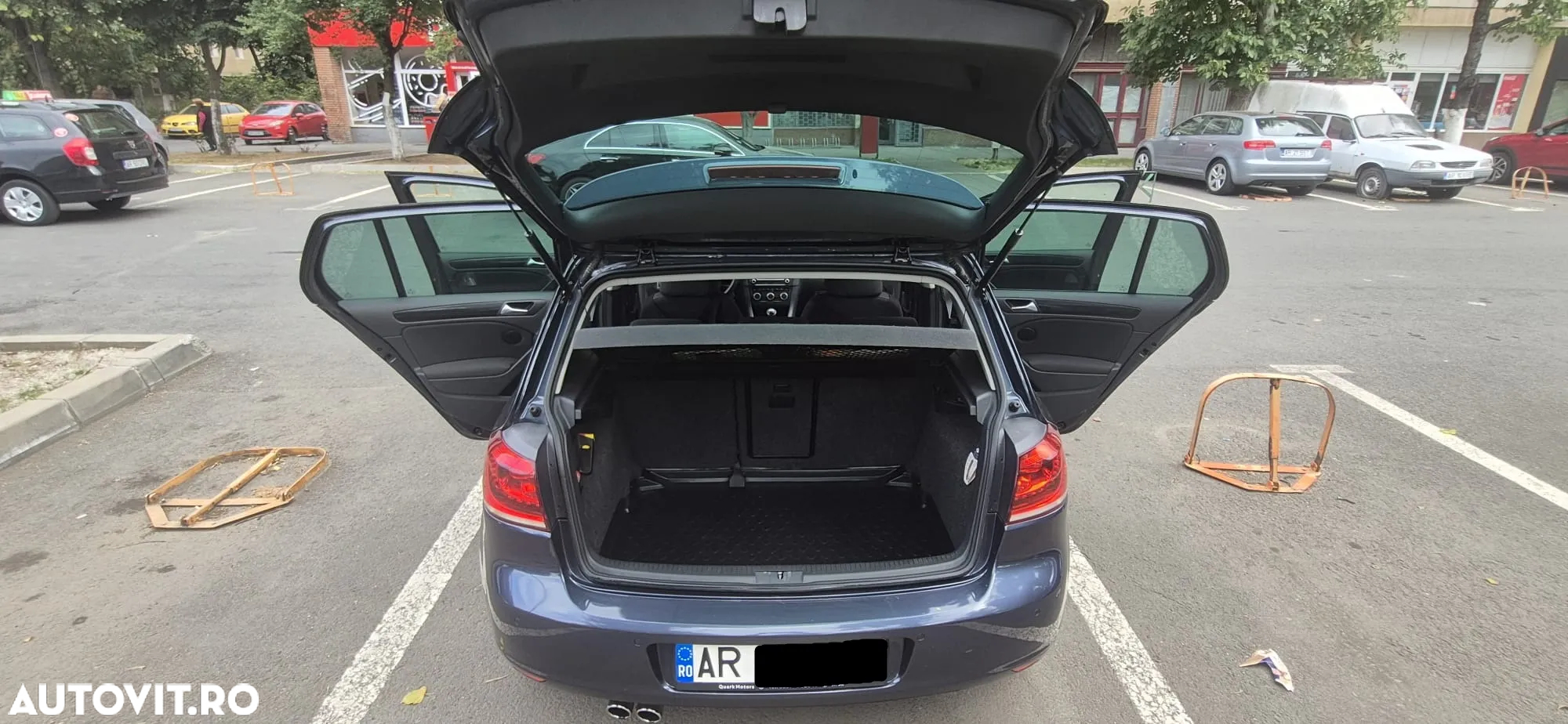 Volkswagen Golf - 19