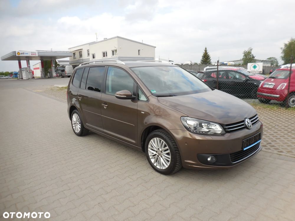 Volkswagen Touran 2.0 TDI DPF BlueMotion Technology Comfortline - 2