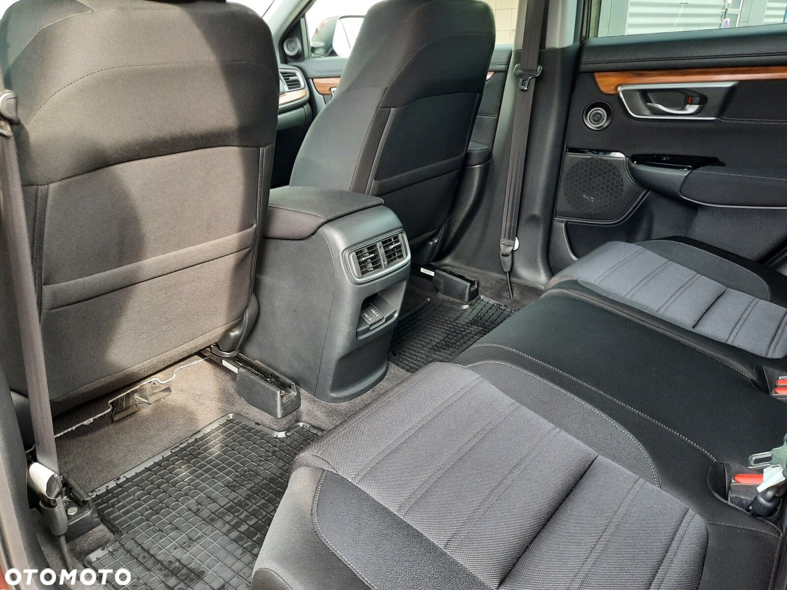 Honda CR-V 1.5 Elegance (Honda Connect+) CVT - 26