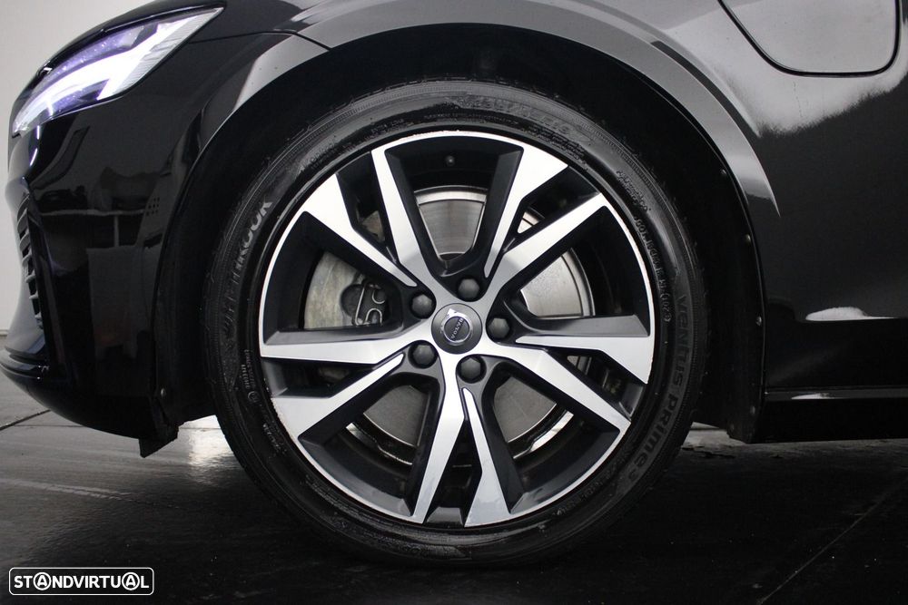 Volvo V60 2.0 T6 AWD TE R-Design Expression — fotografia 38
