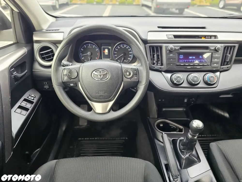Toyota RAV4 2.0 Silver 4x4 - 25
