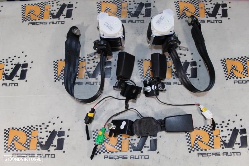 Cintos Traseiros Alfa Romeo Giulietta (940_)  Cinto E Encaixe De Cinto - 1