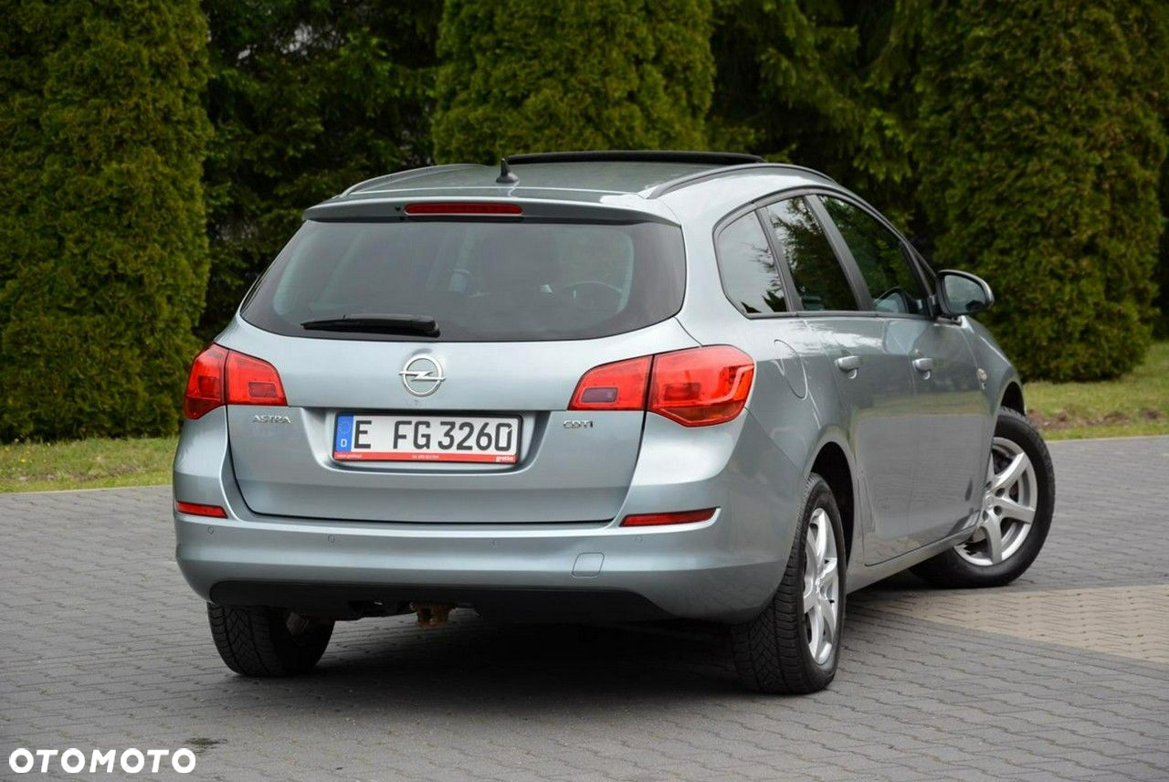 Opel Astra - 14