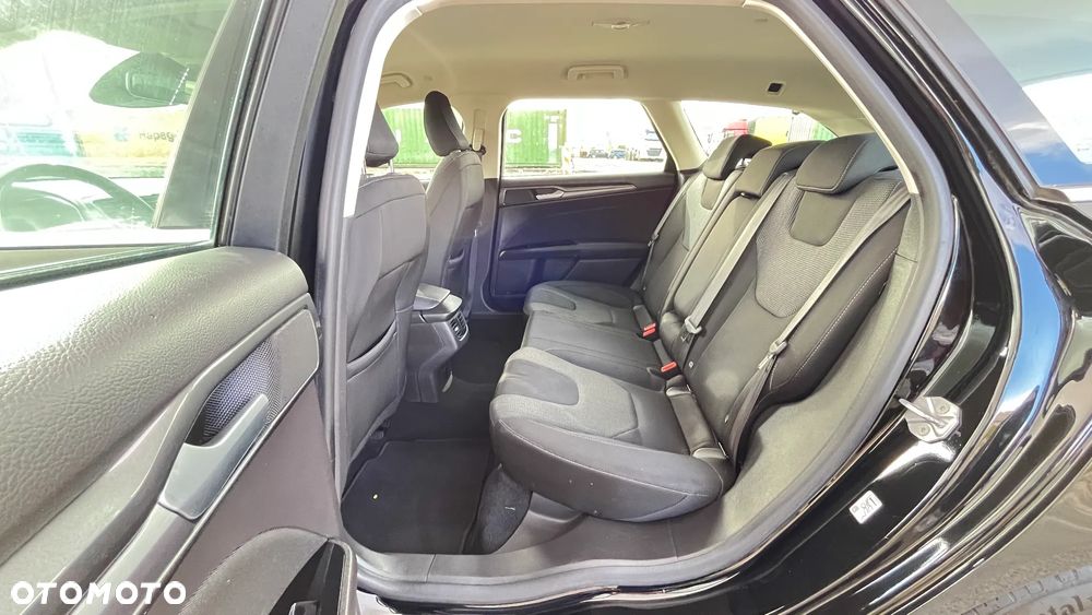 Ford Mondeo 2.0 EcoBlue Titanium - 17