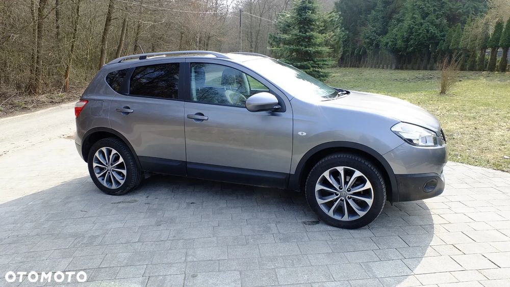 Nissan Qashqai - 5
