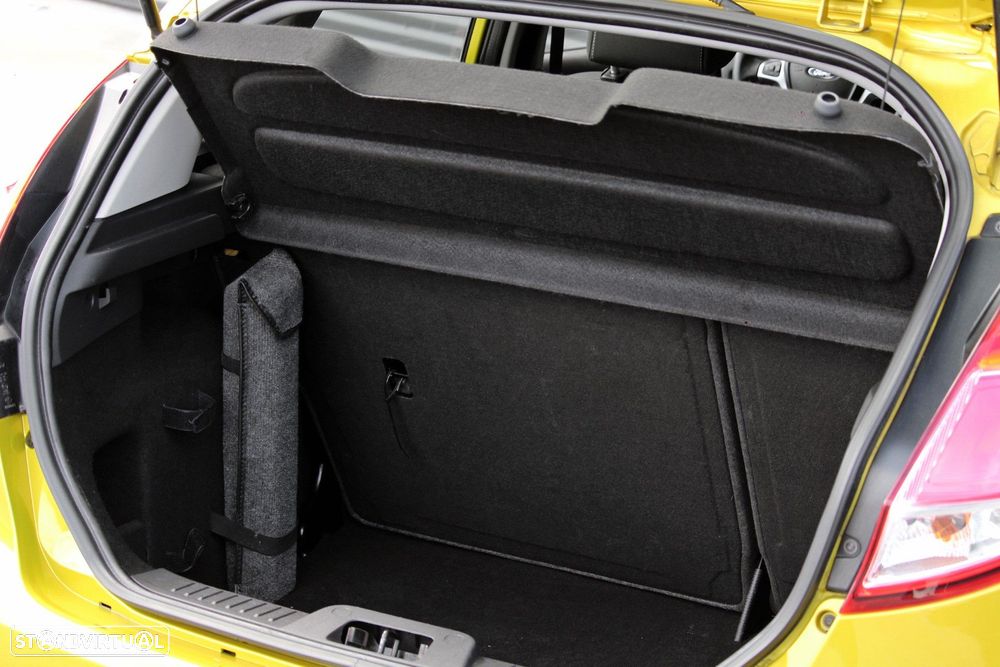 Ford Fiesta 1.0 EcoBoost Titanium - 10