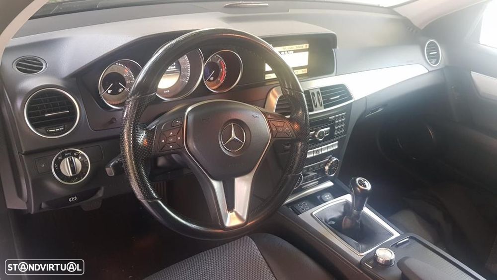 Mercedes-Benz C 220 Station CDI DPF (BlueEFFICIENCY) Avantgarde - 9