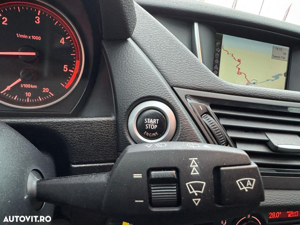 BMW X1 xDrive20d Aut. Sport Line - 22