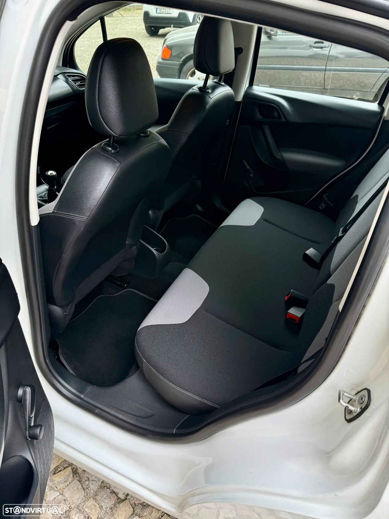 Citroën C3 1.0 PureTech Attraction - 9