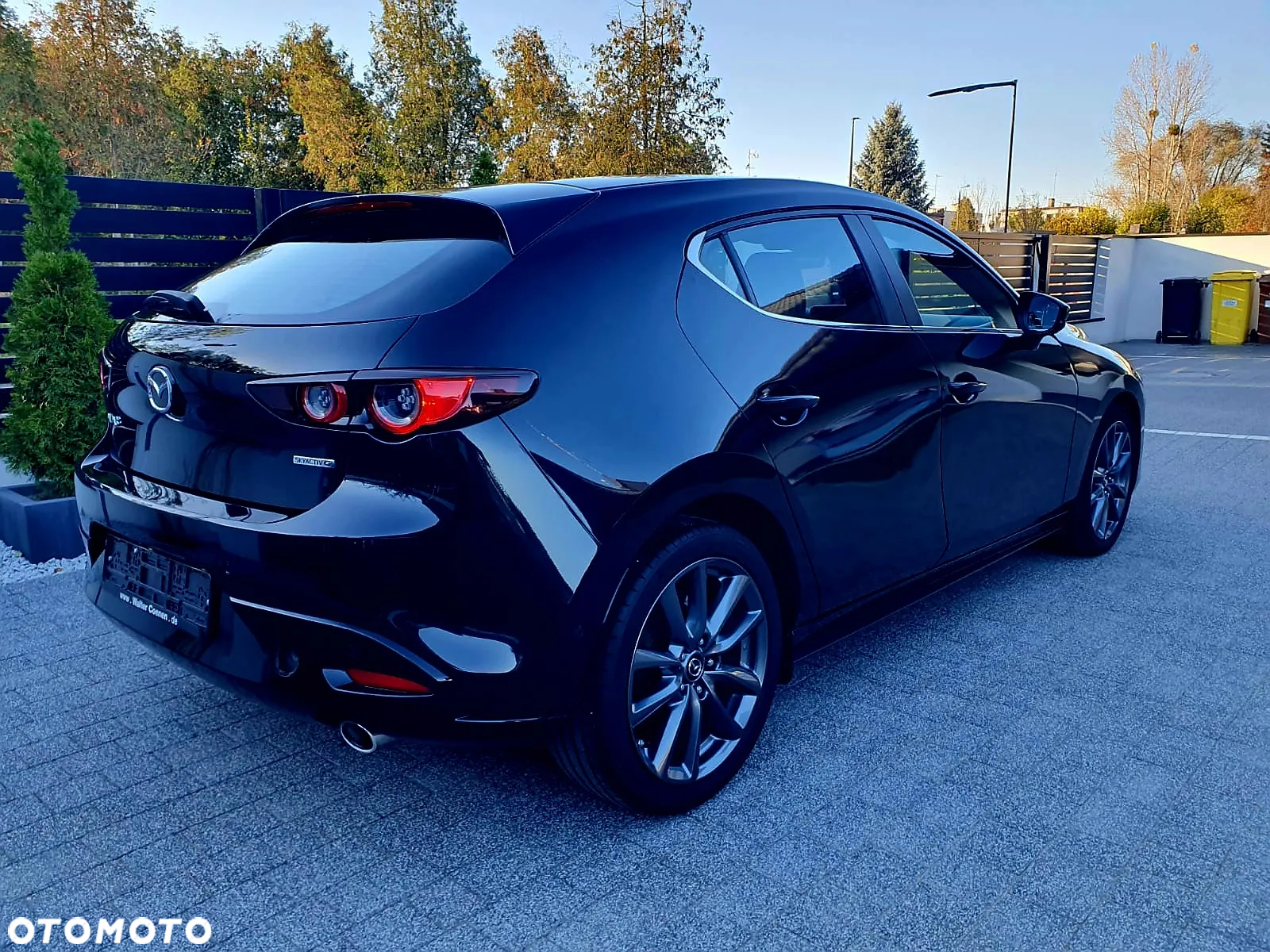 Mazda 3 e-SKYACTIV-G 2.0 M HYBRID - 3