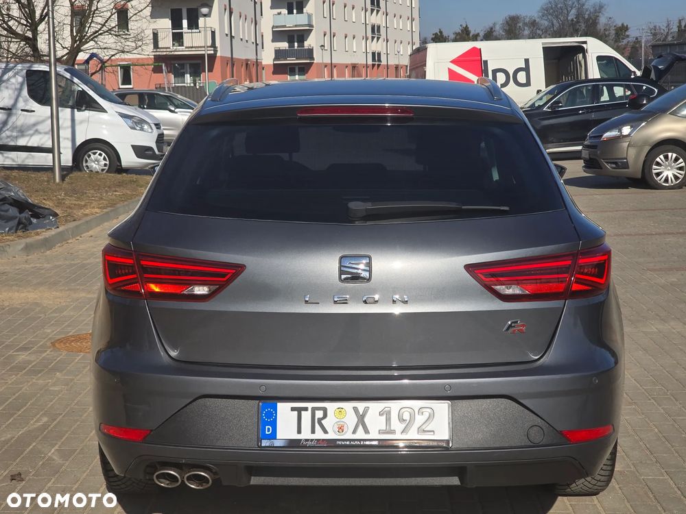 Seat Leon Sportstourer 2.0 TDI Start&Stop FR - 8