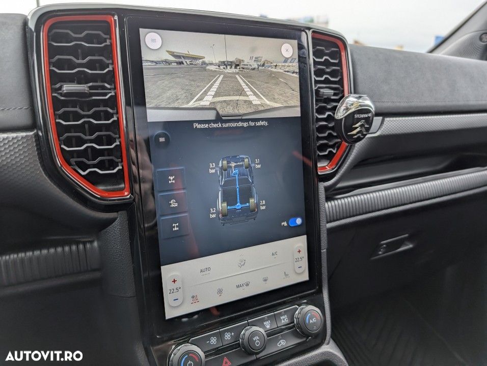 Ford Ranger Raptor - 32