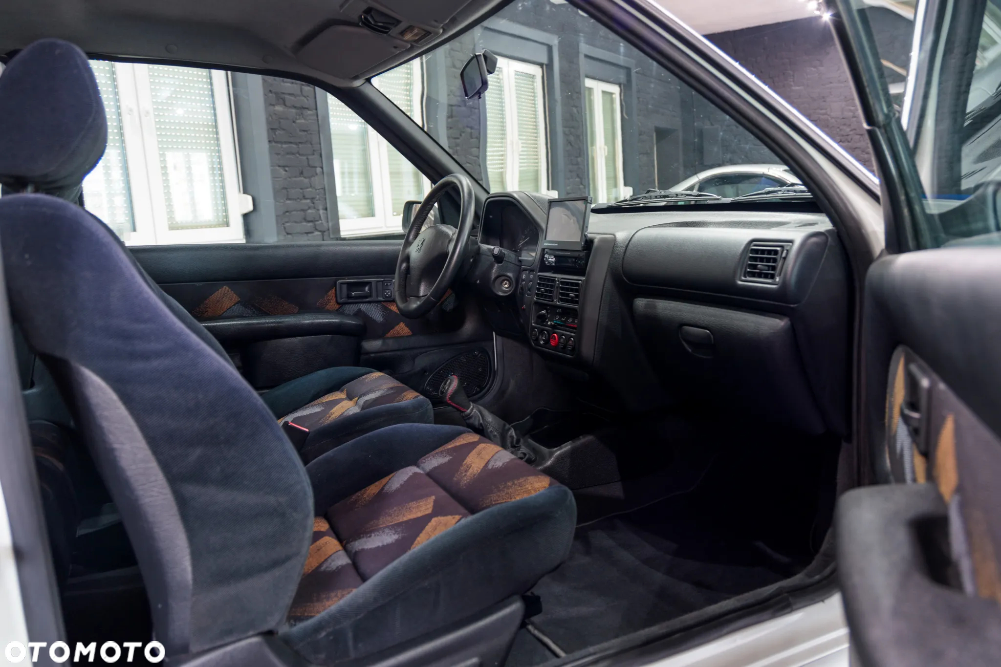 Peugeot 106 - 11