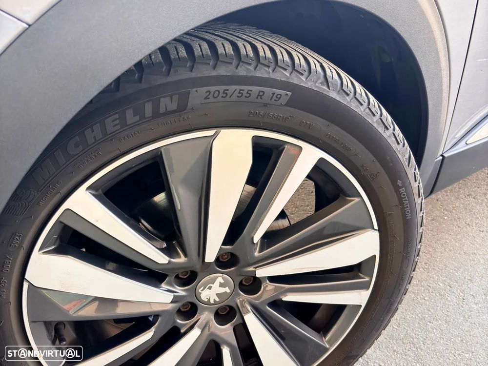 Peugeot 5008 - 12