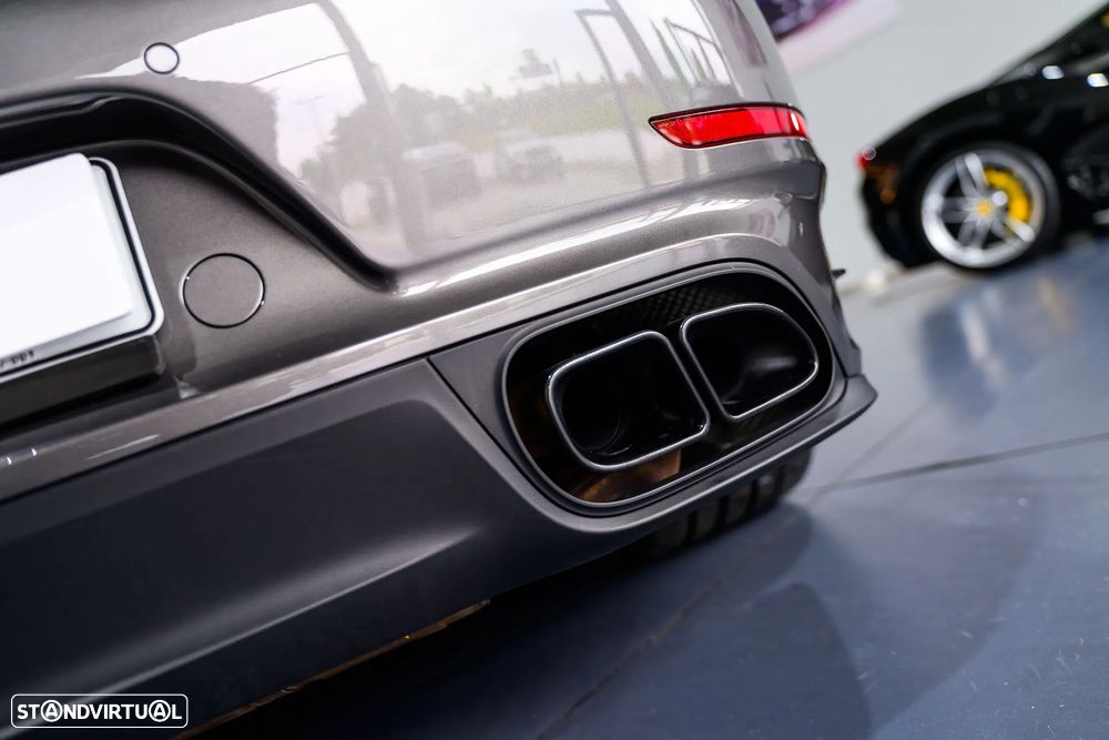 Porsche 911 (991) Turbo S PDK - 17