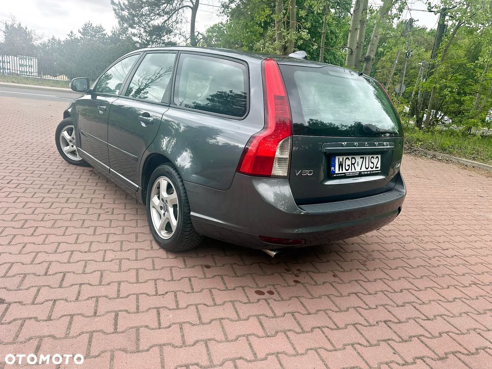 Volvo V50 DPF D4 Momentum - 8