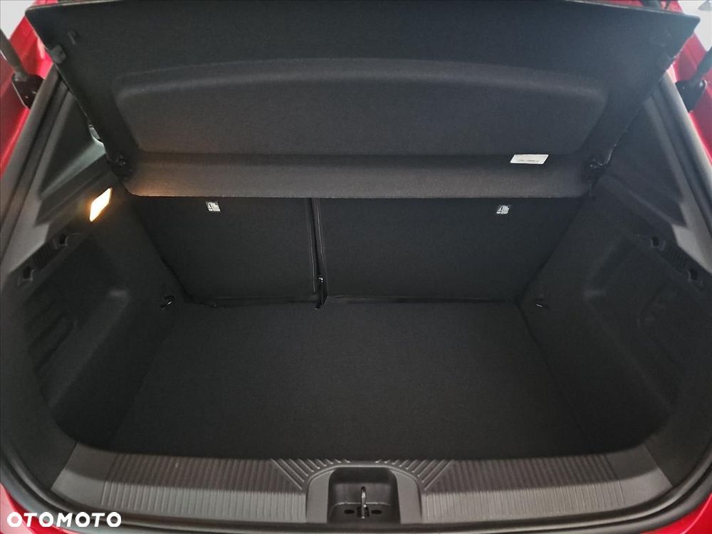 Renault Clio - 10