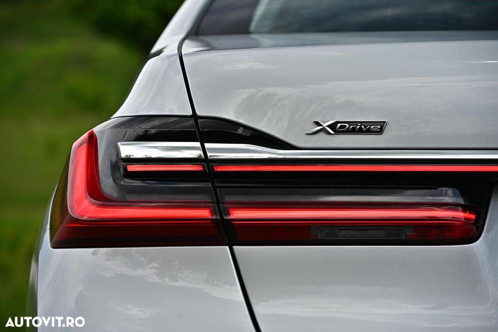 BMW Seria 7 750d xDrive - 21