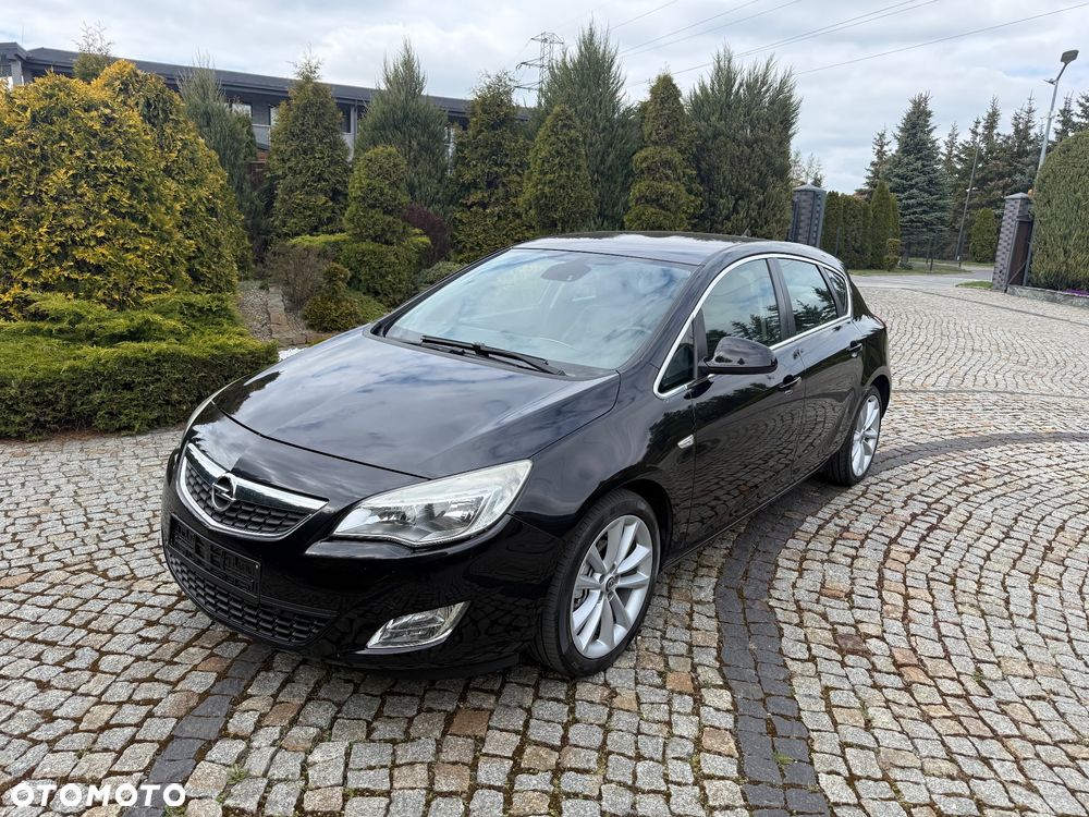 Opel Astra 1.4 T Sport - 1