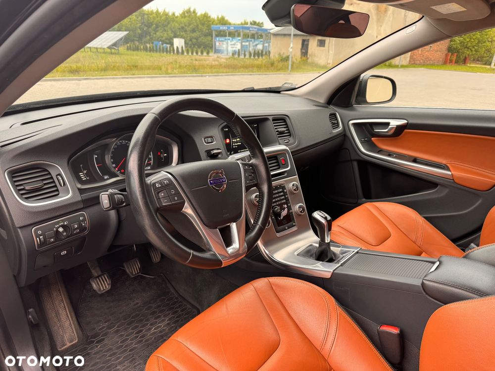 Volvo S60 D3 Drive-E R-Design Momentum - 12