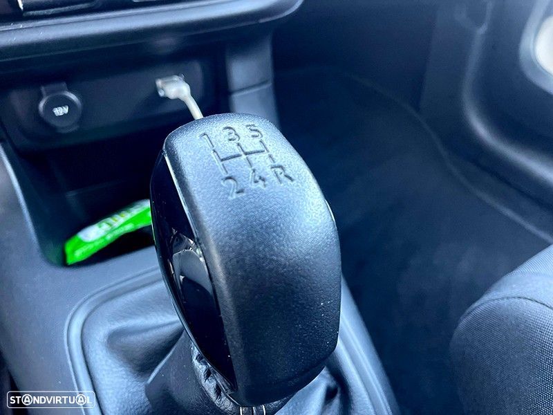 Citroën C3 1.2 PureTech Plus - 11