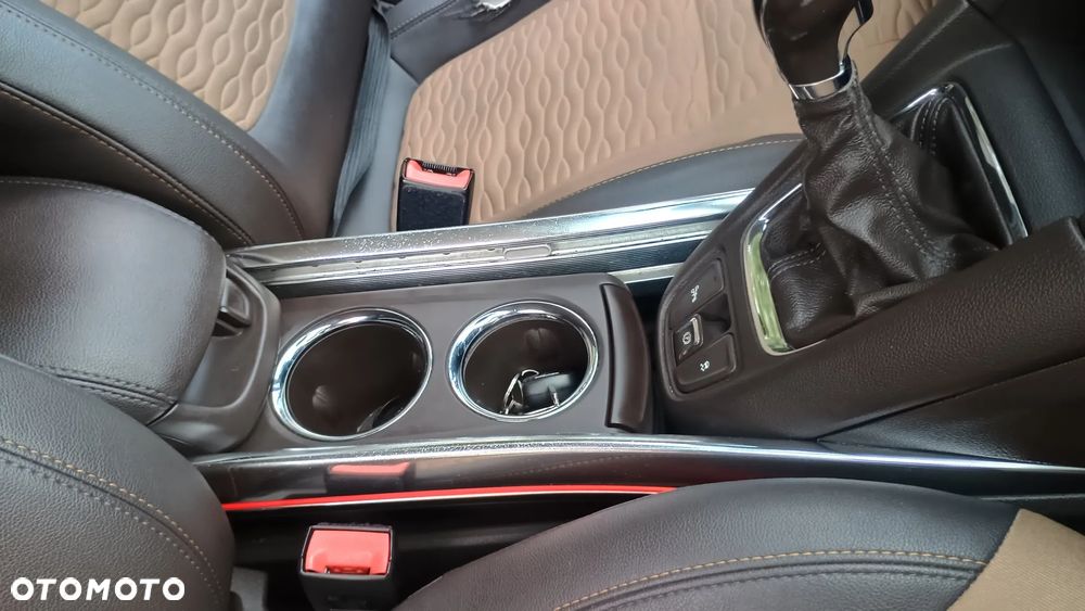 Opel Zafira Tourer 2.0 CDTI Innovation - 17