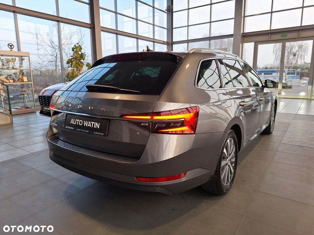 Skoda Superb 2.0 TSI Style DSG - 4