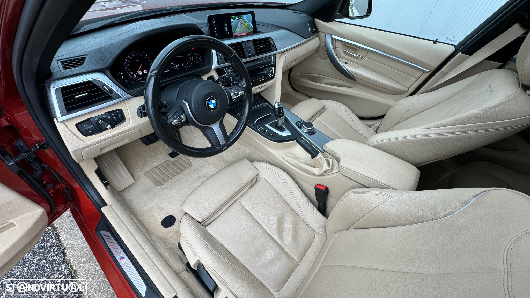 BMW 318 d Touring Pack M Shadow Auto - 30