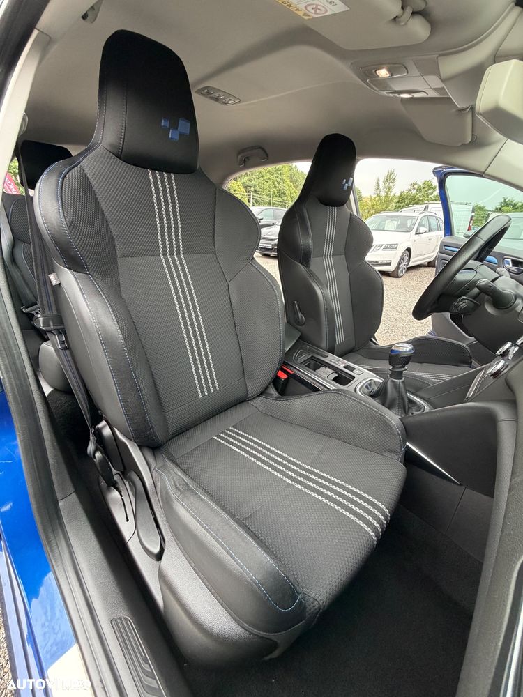 Renault Megane ENERGY dCi 130 GT LINE - 22