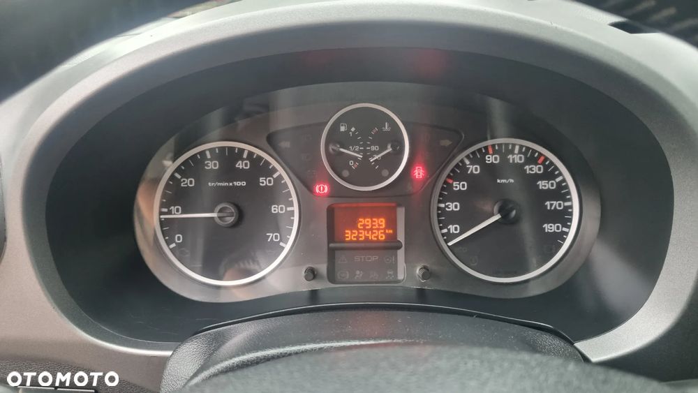 Peugeot Partner 1.6 BlueHDi Outdoor S&S - 6
