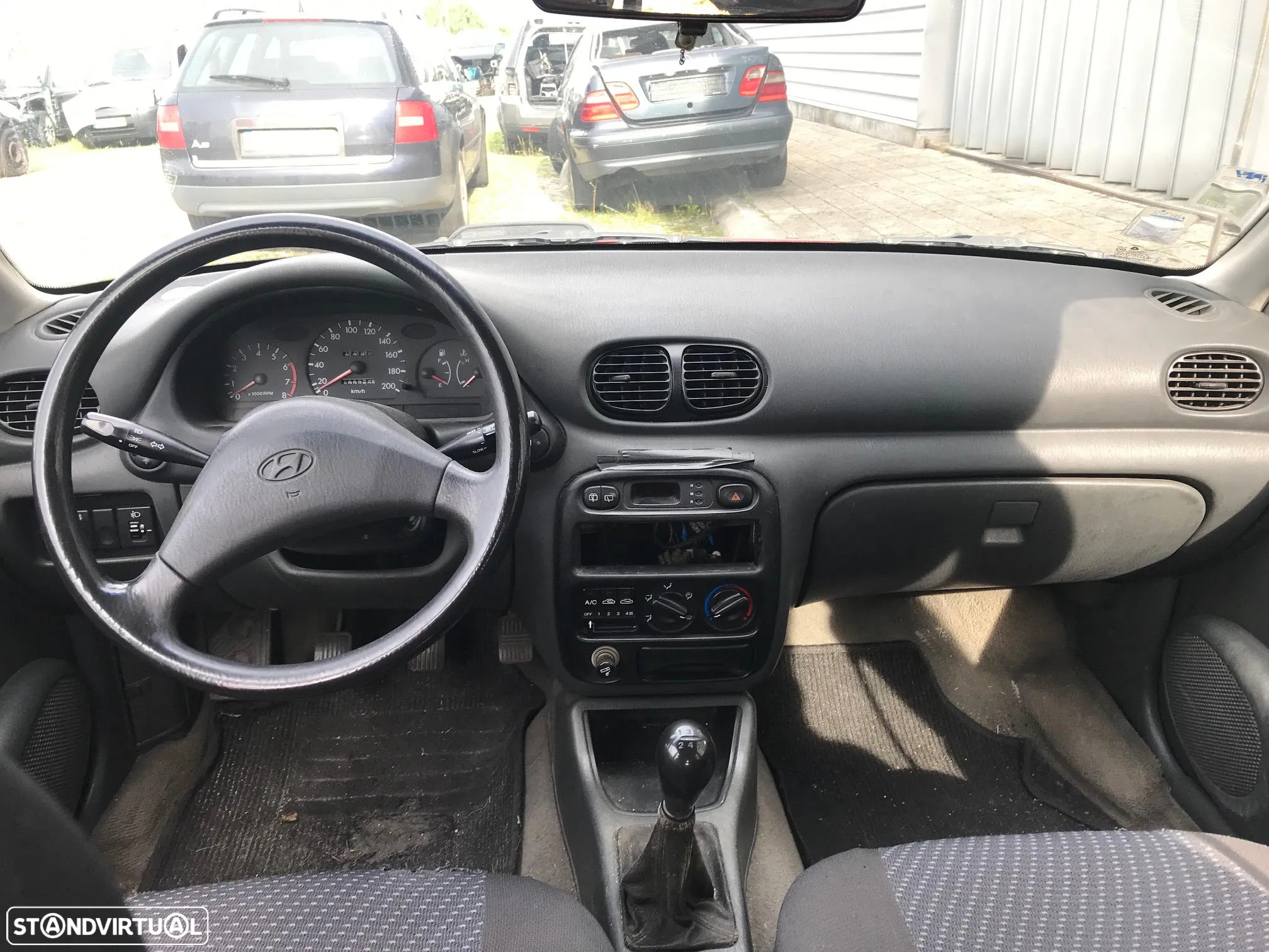 Hyundai Accent 1.3i 12V 4P 1997 - Para Peças - 8