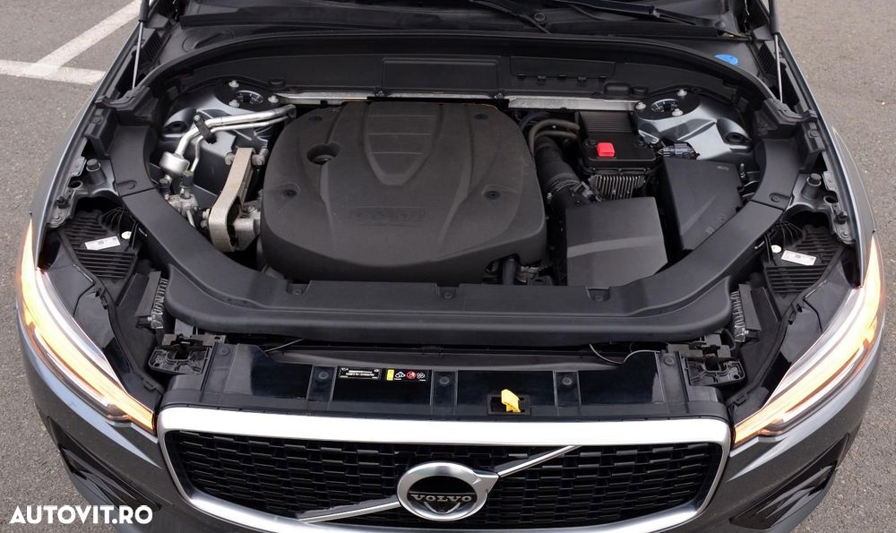 Volvo XC 60 D4 Geartronic RDesign - 34
