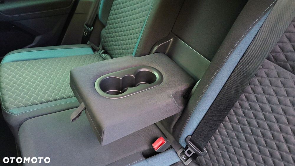 Volkswagen Tiguan - 31