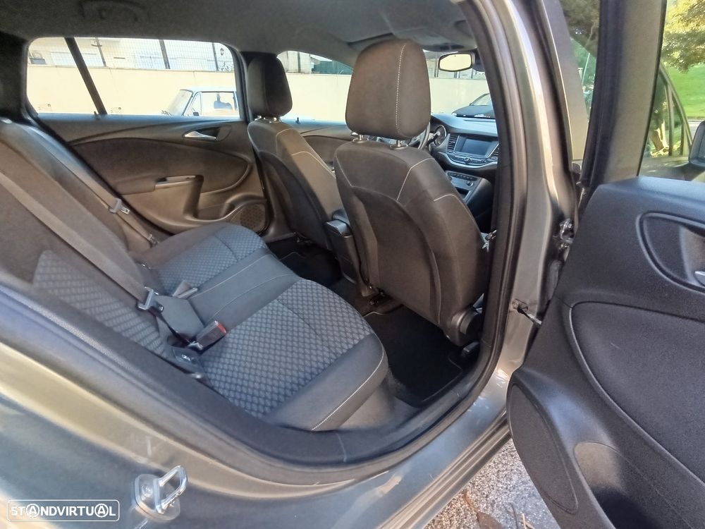 Opel Astra Sports Tourer 1.5 D Business Edition S/S - 22