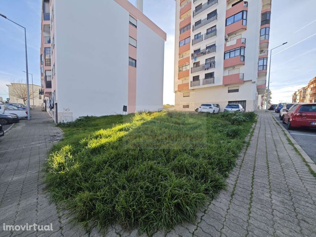 Terreno urbano para construção na Quinta do Mirante - Grande imagem: 3/3