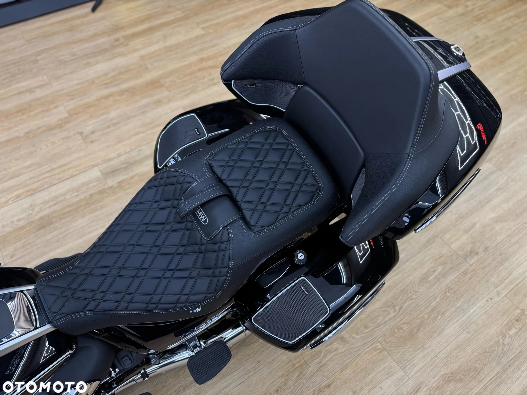 BMW R - 6