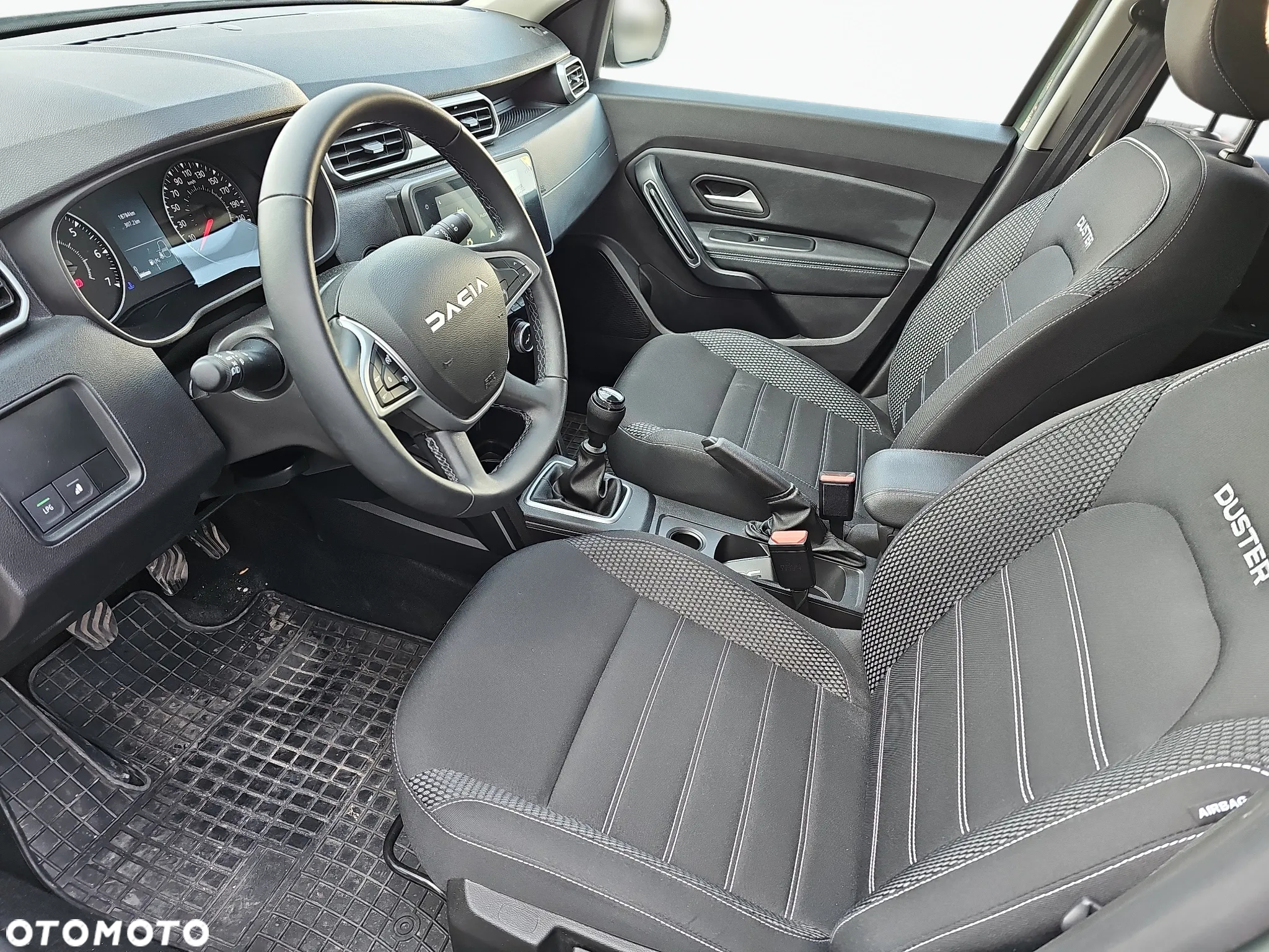 Dacia Duster 1.0 TCe Journey - 24