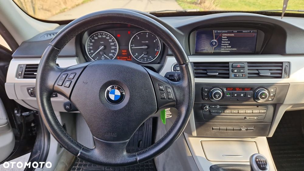 BMW Seria 3 318d Modern Line - 6
