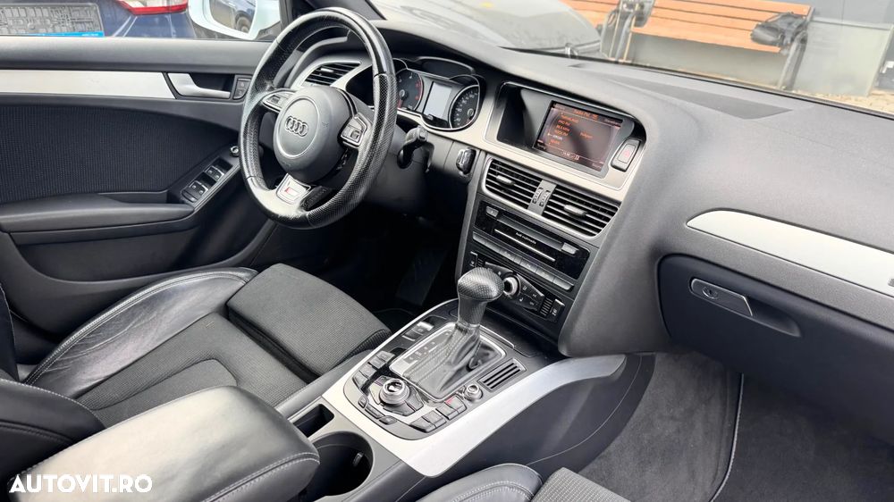 Audi A4 2.0 TDI DPF clean quattro S tronic S line Sportpaket - 11