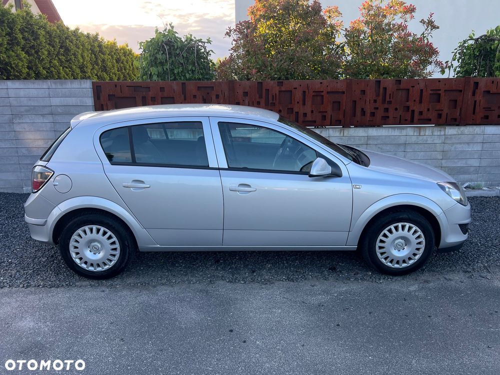 Opel Astra 1.6 Active - 2