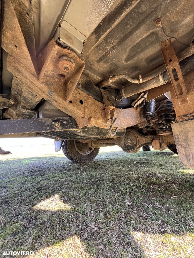 Land Rover Discovery TD5 HSE - 9