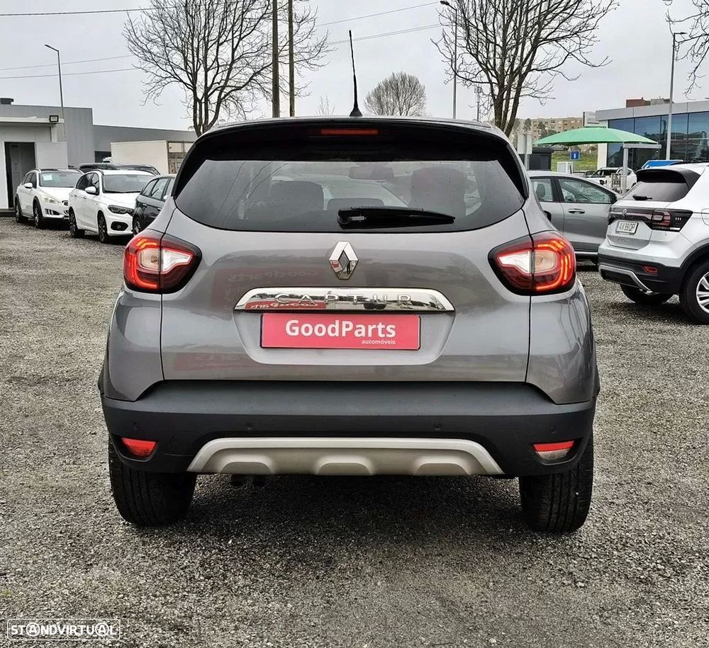 Renault Captur 1.3 TCe Exclusive - 6