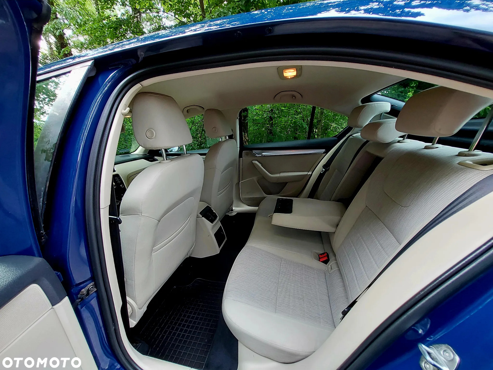 Skoda Octavia 2.0 TDI 4x4 Elegance - 22