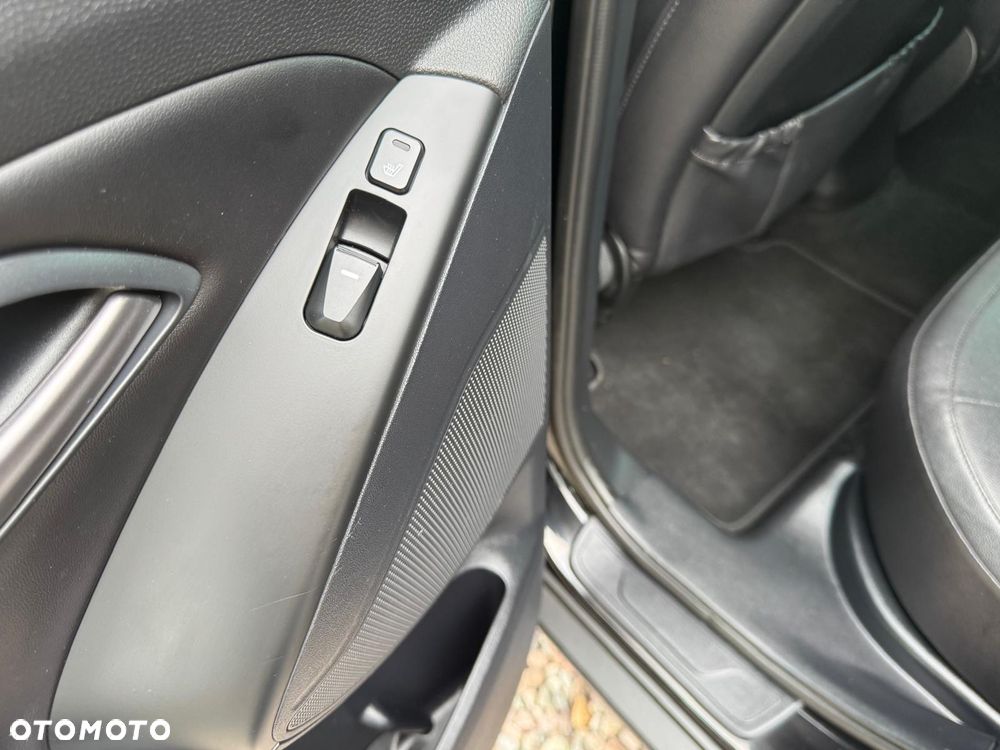 Hyundai ix35 - 29