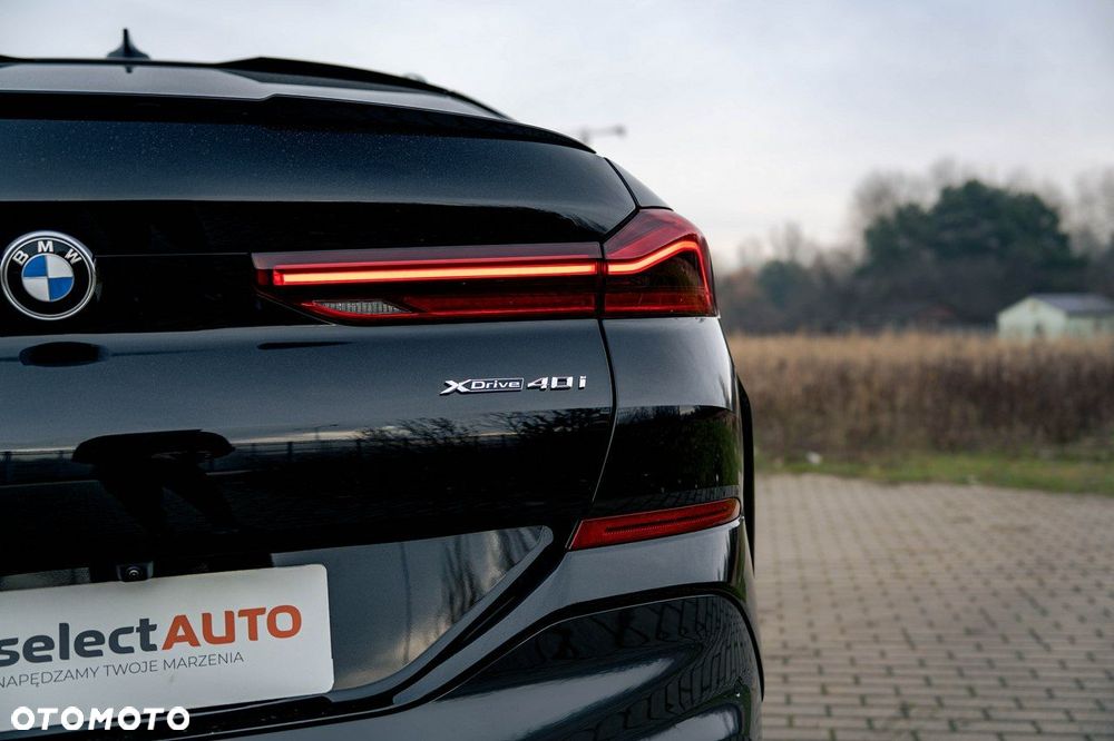 BMW X6 xDrive40i - 17